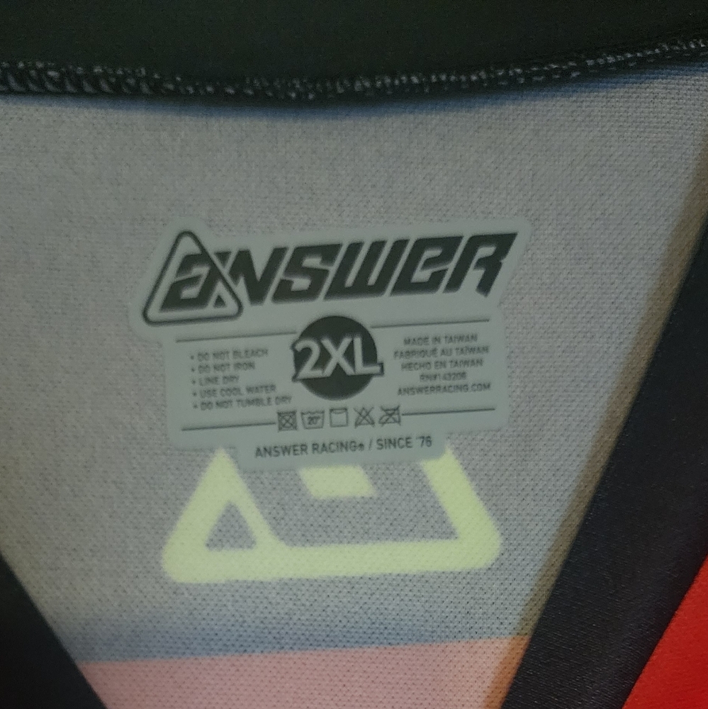 Men's Red and Black Racing Shirt - Picture 3 of 5